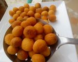 A picture of step 7 of Milk Balls.