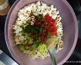 A picture of step 3 of Jain Popcorn Bhel.
