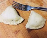 A picture of step 13 of Aloo cheese samosa.