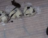 A picture of step 8 of Chocolate cake popsicles.