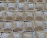 Foto del paso 5 de la receta: Raviolones de pollo y espinaca