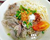 รูปขั้นตอนการทำที่ 3 ของ ขนมจีนเครื่องในหมู (ข้าวปุ้นน้ำใส้)