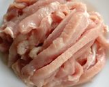 Édes csilis sertés csíkok recept fázis 2 fotója