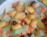 A picture of step 1 of Raussian Salad.