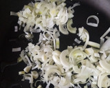 Foto del paso 2 de la receta: Huevos rellenos de verdura, ensangrentados 🕸️☠️👻