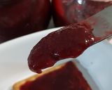 A picture of step 2 of Strawberry Jam (No Pectin).