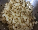 A picture of step 1 of पास्ता इन रेड सोस.