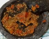 Foto langkah ke 3 dari resep Sambal Terasi Mentah.