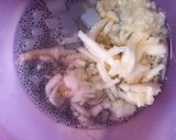 Foto langkah ke 3 dari resep Es Timun Suri Selasih Nata de Coco.