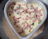 एग्ग्लेस टूटी फ्रूटी केक (Eggless Tutti frutti cake In Hindi) रेसिपी चरण 6 फोटो