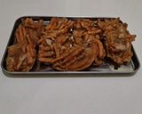 Foto langkah ke 4 dari resep Ubi Goreng Cakar Ayam.