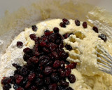Foto del paso 6 de la receta: Bizcocho de manzana y arándanos