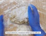 Une image de l'étape 2 de Gnocchis Maison sauce Gorgonzola Mascarpone et Noix.