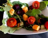 A picture of step 2 of My Hot Day Salad 🥰🍓🥒🧀🥚.