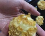 Foto langkah ke 5 dari resep Corn Flakes Cookies.