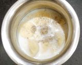 A picture of step 3 of Banana smoothie.