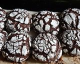 Foto del paso 4 de la receta: Galletas craqueladas de chocolate