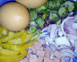 A picture of step 1 of Egg sauce.