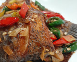 Foto langkah ke 4 dari resep Gurameh Kecap Pedas.