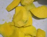 Foto langkah ke 1 dari resep Rucuh Mangga Kweni.