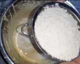 Foto langkah ke 4 dari resep Bolu kismis panggang super lembut.