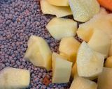 Foto del paso 2 de la receta: Lentejas con espinacas y ajos tiernos