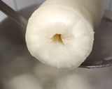 Foto del paso 4 de la receta: Cómo pelar y cocer la yuca!