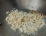 A picture of step 1 of Maggi Bhel.