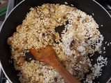 Risotto de champiñones con pescado frito
