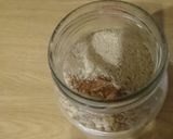 A picture of step 2 of Overnight oats.