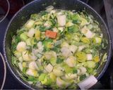 A picture of step 3 of Leek Flamiche.