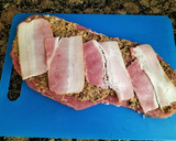 Foto del paso 1 de la receta: Solomillo hojaldrado con paté de setas shiitake y anacardos, bacon y salsa de queso azul