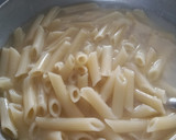टोमाटो पास्ता (Tomato Pasta Recipe In Hindi) रेसिपी चरण 3 फोटो
