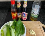 A picture of step 1 of Stir-fry Bok Choy with crispy garlic and oyster sauce.