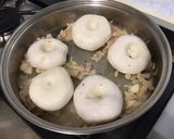 Une image de l'étape 6 de Navets raves primeurs « donuts » au bouillon de crevettes et oignon de roscoff.