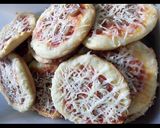 Foto langkah ke 11 dari resep Pizza mini (saus homemade).
