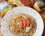 Foto langkah ke 4 dari resep Bihun Goreng Ayam (pakai bihun instan).