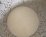 A picture of step 2 of Musk Melon Yogurt Popsicle.