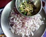A picture of step 1 of Kadhai keema.