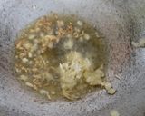 A picture of step 2 of Spinach balls in Gravy.