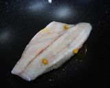 清蒸白豆豉金目鱸的食譜步驟1照片