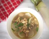 Foto langkah ke 5 dari resep Soto Daging Sapi Dan lobak (soto bandung) #27.