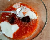 Foto del paso 3 de la receta: Tomate relleno de atún, acompaña con pasta fácil y placentera!