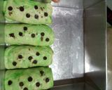 Foto langkah ke 7 dari resep Roti manis pandan coklat.