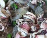 Gambar langkah 5 resipi Sotong Masak Tinta.