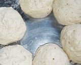 પીઝા બેઝ યીસ્ટ સાથે (Pizza Base With Yeast Recipe In Gujarati) રેસીપી સ્ટેપ4ફોટો