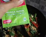 Foto langkah ke 3 dari resep Tumis sawi orek telur.