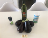 Foto del paso 1 de la receta: Berenjenas al ajillo 🍆🥰