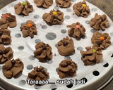 Foto langkah ke 7 dari resep Kue semprit wajan.