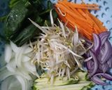 Hình bước làm 1 của món Cơm trộn hàn quốc